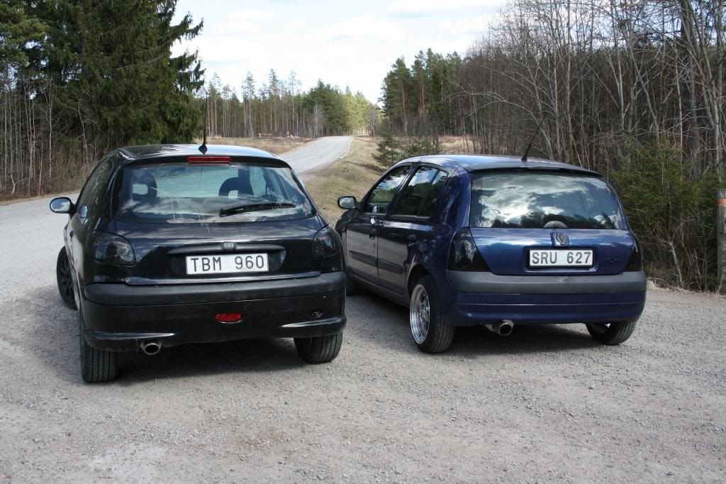 http://i963.photobucket.com/albums/ae116/kevinspeedfight/clio206kopia.jpg